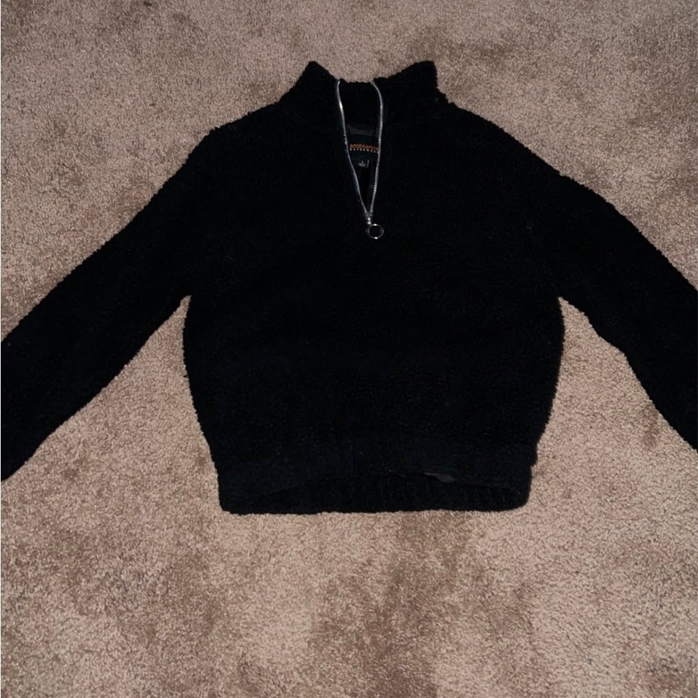 Fluffy cropped quarter zip sweater
